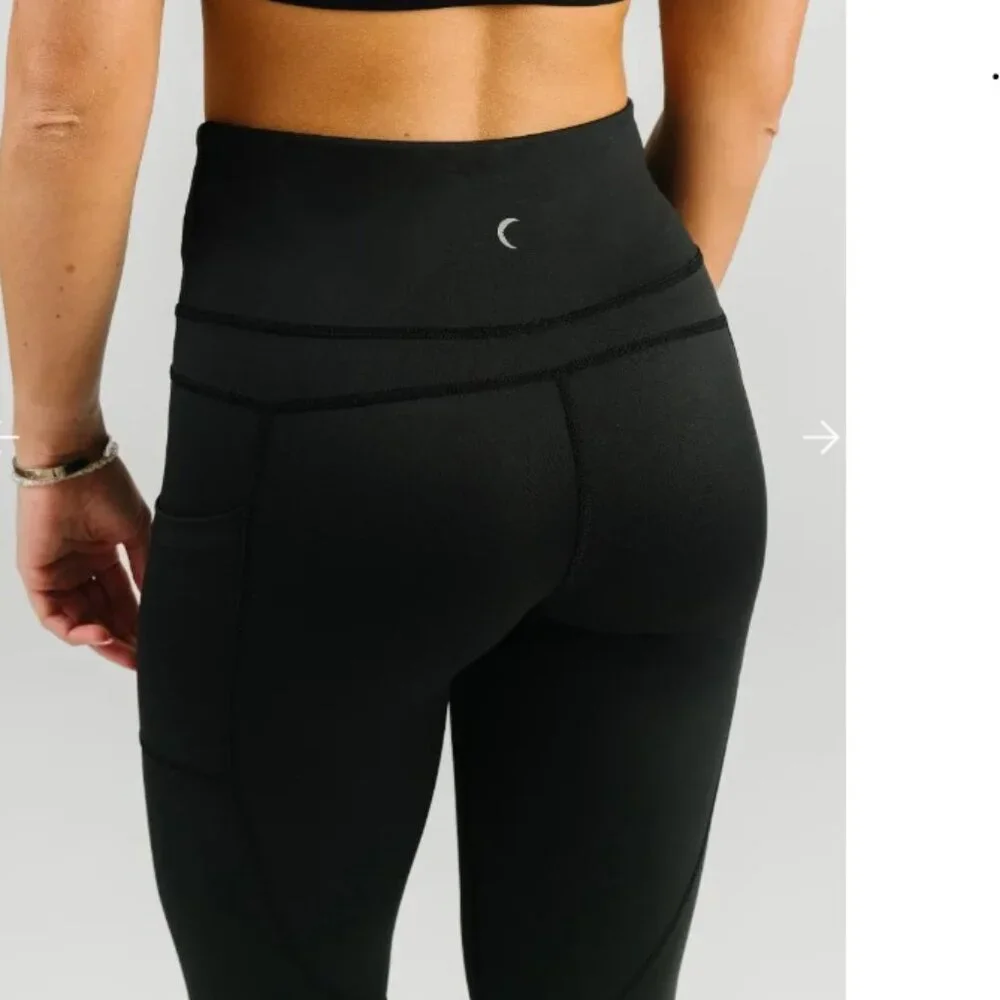 NWOT, Zyia Black Pocket Light n Tight Hi-Rise 7/8 - Picture 4 of 10